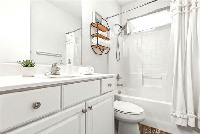13150 La Jolla, Hesperia, CA 92344