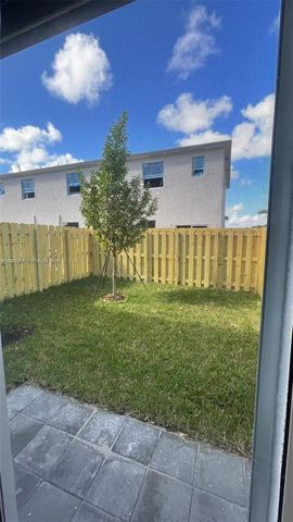 1844 SE 27th Rd, Homestead, FL 33035