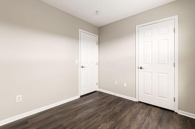 6018 Brice Park Drive, 17C, Canal Winchester, OH 43110