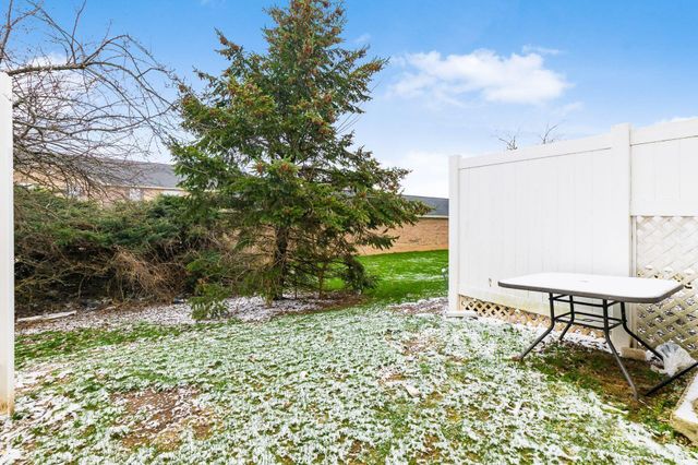 6018 Brice Park Drive, 17C, Canal Winchester, OH 43110