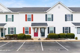 6018 Brice Park Drive, 17C, Canal Winchester, OH 43110