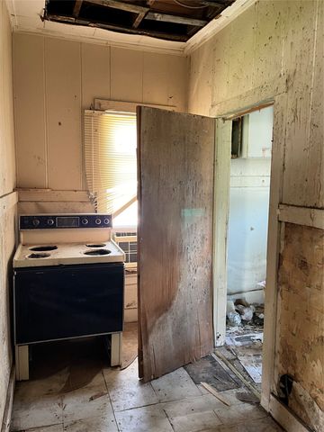 409 N 3rd Avenue, Marshalltown, IA 50158