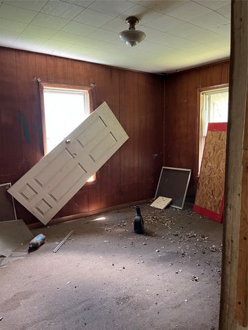 409 N 3rd Avenue, Marshalltown, IA 50158