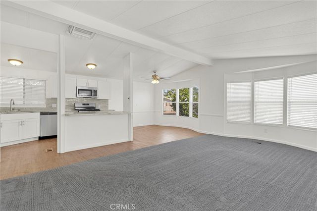15252 Seneca Road 257, Victorville, CA 92392