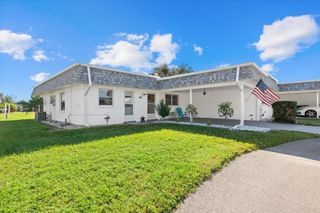 680 CIRCLEWOOD DRIVE W3, Venice, FL 34293