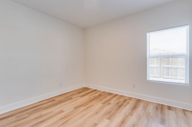 5710 E Bristol, Bel Aire, KS 67220