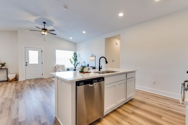 5710 E Bristol, Bel Aire, KS 67220