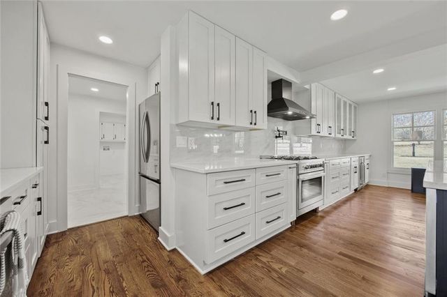 3928 Northlake Creek Drive, Tucker, GA 30084