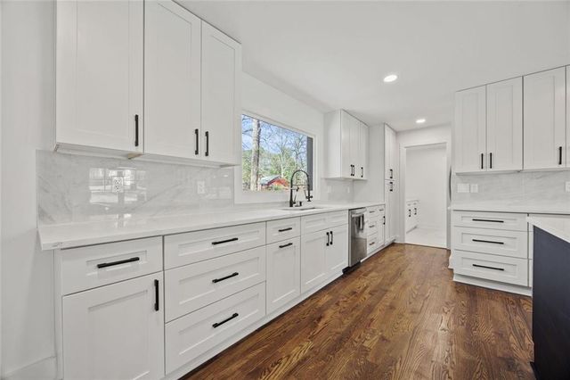 3928 Northlake Creek Drive, Tucker, GA 30084