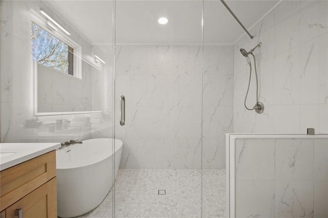 3928 Northlake Creek Drive, Tucker, GA 30084