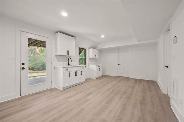 3928 Northlake Creek Drive, Tucker, GA 30084