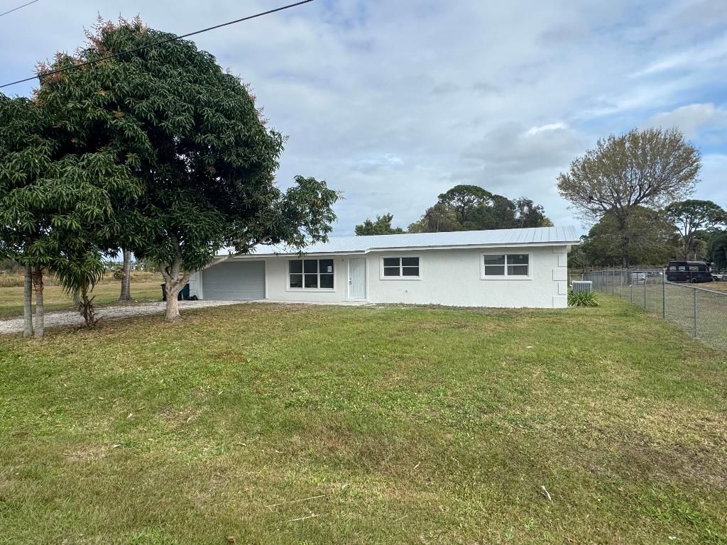 5800 Melville Road, Fort Pierce, FL 34982