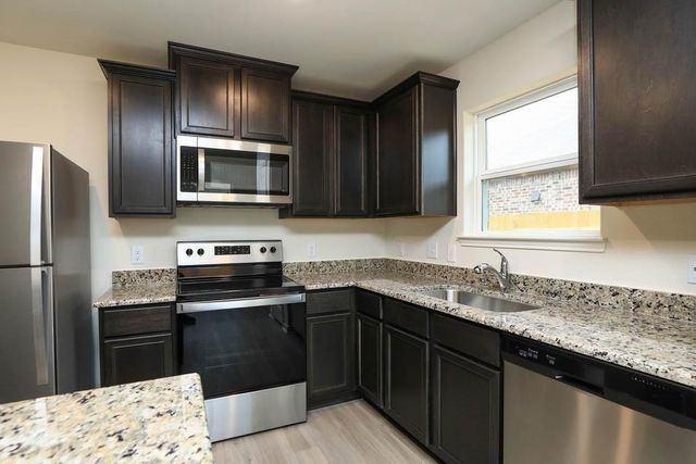 412 Bracken Hill Drive, Katy, TX 77493