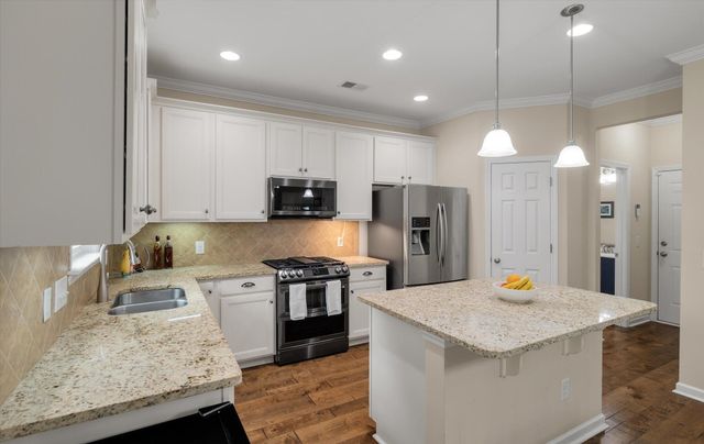 527 Nelliefield Trail, Wando, SC 29492