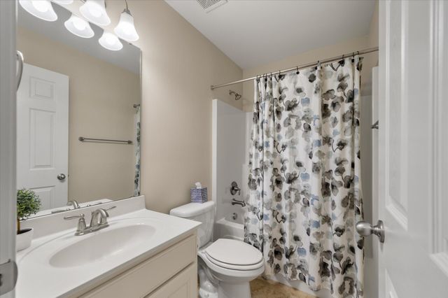 527 Nelliefield Trail, Wando, SC 29492