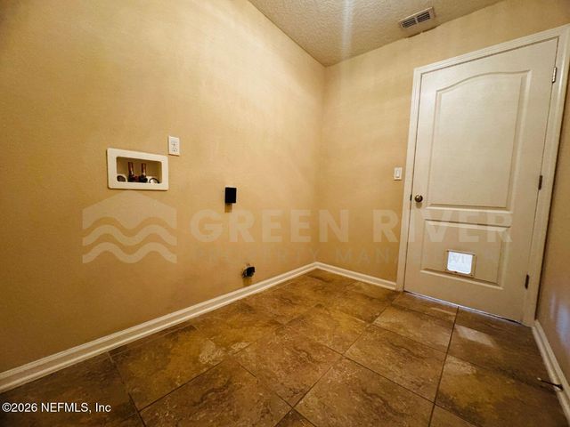 6162 SANDLER CHASE Trail, Jacksonville, FL 32222