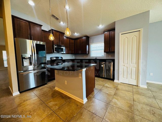 6162 SANDLER CHASE Trail, Jacksonville, FL 32222