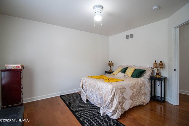 845 Woodbury Drive, Jackson, NJ 08527