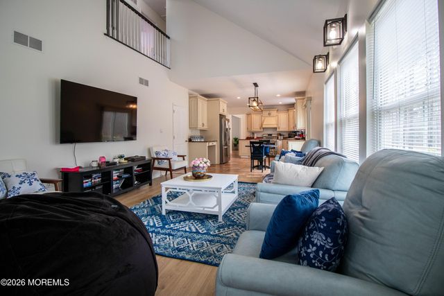 845 Woodbury Drive, Jackson, NJ 08527