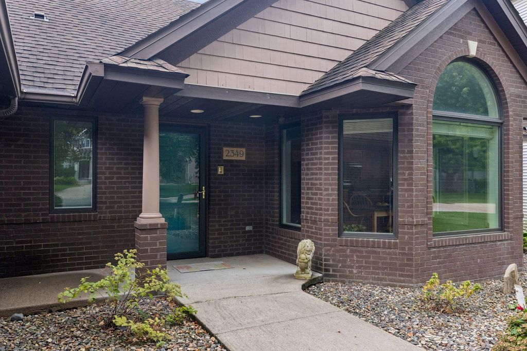 2349 16th Terrace NW, New Brighton, MN 55112 — photo 4