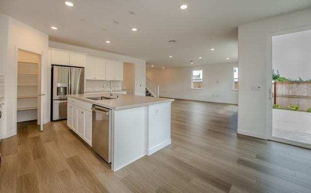 8512 Cottonseed Way, Elk Grove, CA 95624