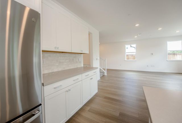 8512 Cottonseed Way, Elk Grove, CA 95624