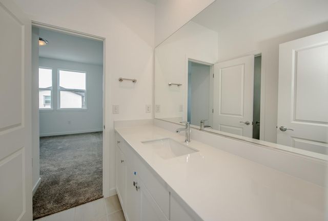 8512 Cottonseed Way, Elk Grove, CA 95624