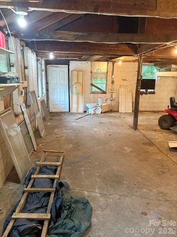 1740 Hollywood Drive, Salisbury, NC 28144