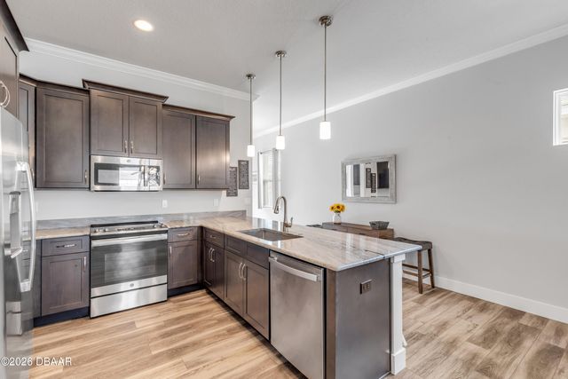 3107 King Palm Drive, New Smyrna Beach, FL 32168