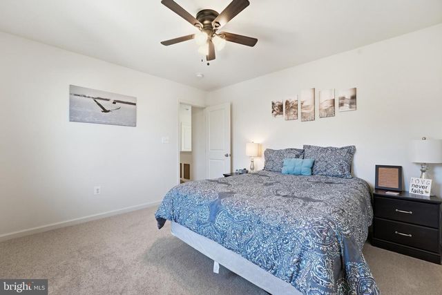 5026 GODWINS LANDING DR, Remington, VA 22734