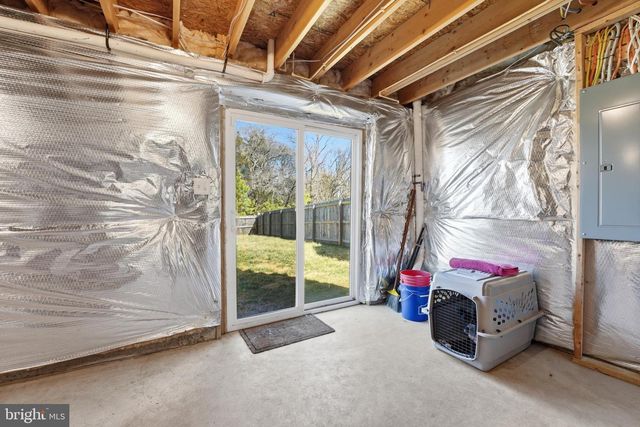 5026 GODWINS LANDING DR, Remington, VA 22734