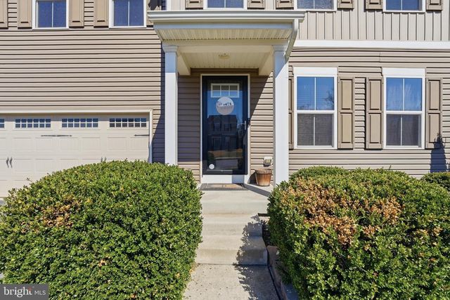 5026 GODWINS LANDING DR, Remington, VA 22734