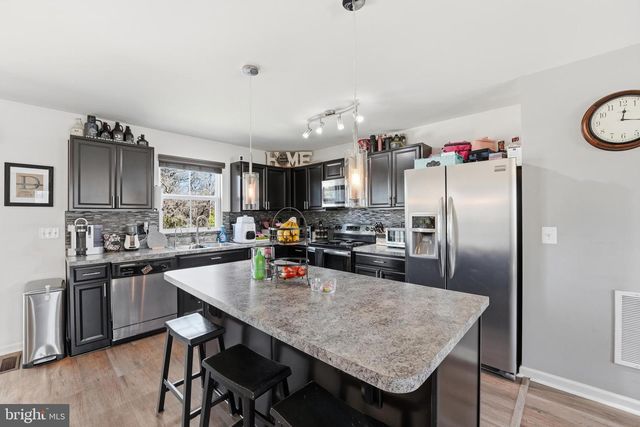 5026 GODWINS LANDING DR, Remington, VA 22734