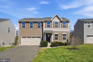 5026 GODWINS LANDING DR, Remington, VA 22734