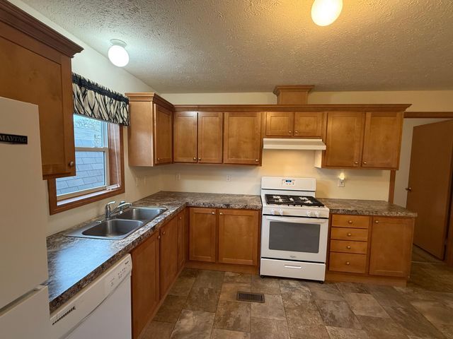 1700 Robbins Road 164, Grand Haven City, MI 49417