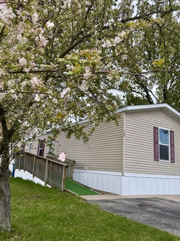 1700 Robbins Road 164, Grand Haven City, MI 49417