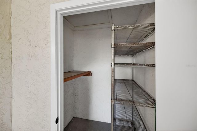1012 HAMMOCK PINE BOULEVARD 1012, Clearwater, FL 33761