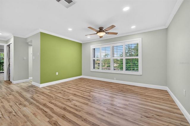 1012 HAMMOCK PINE BOULEVARD 1012, Clearwater, FL 33761