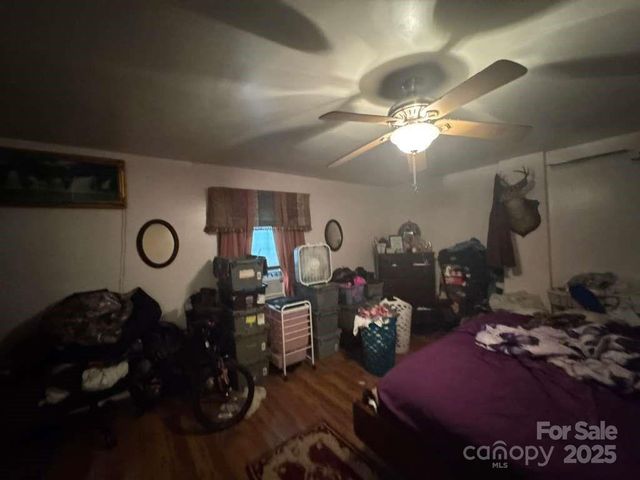 106 Riverview Drive, Asheville, NC 28806