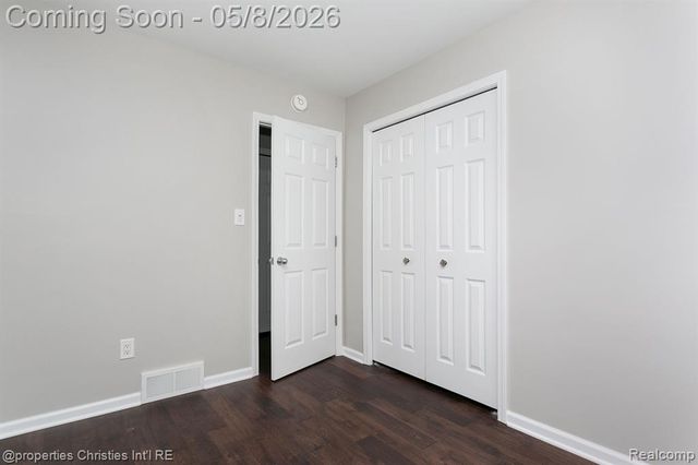 2716 Ardmore Avenue, Royal Oak, MI 48073
