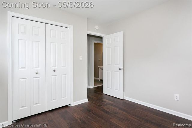 2716 Ardmore Avenue, Royal Oak, MI 48073