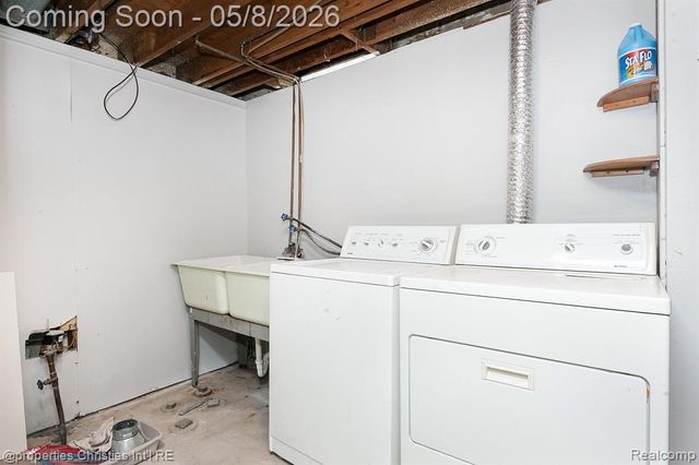 2716 Ardmore Avenue, Royal Oak, MI 48073