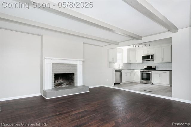 2716 Ardmore Avenue, Royal Oak, MI 48073