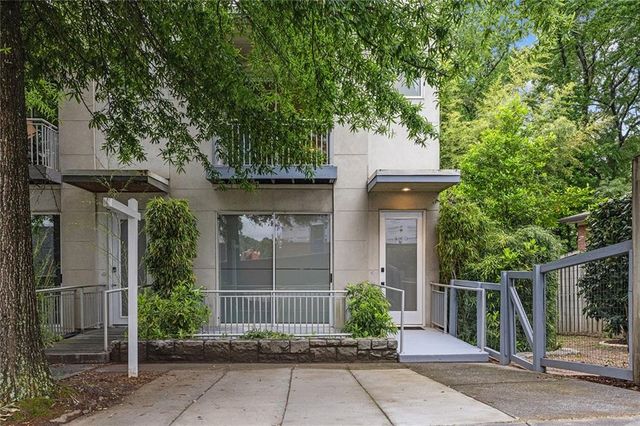 1590 Tallulah Street NW, Atlanta, GA 30318