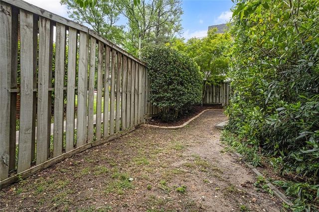 1590 Tallulah Street NW, Atlanta, GA 30318