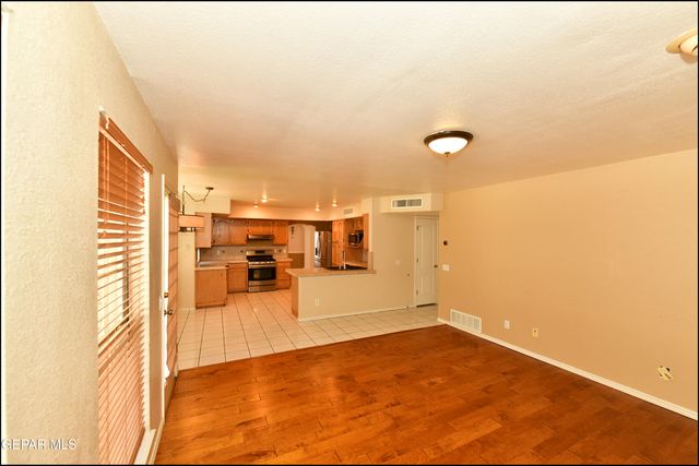 6435 LOMA DE CRISTO Drive, El Paso, TX 79912