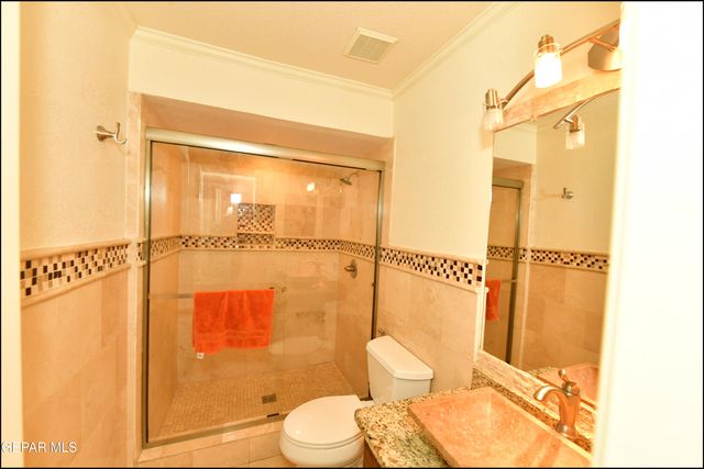 6435 LOMA DE CRISTO Drive, El Paso, TX 79912