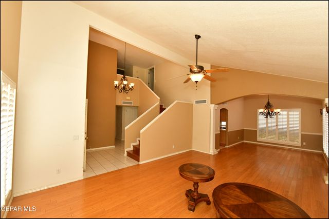 6435 LOMA DE CRISTO Drive, El Paso, TX 79912