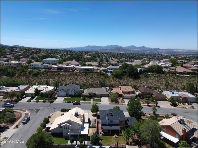 6435 LOMA DE CRISTO Drive, El Paso, TX 79912