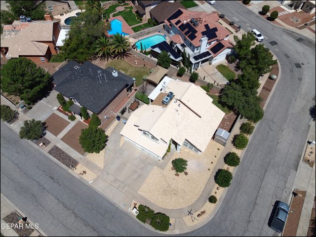 6435 LOMA DE CRISTO Drive, El Paso, TX 79912